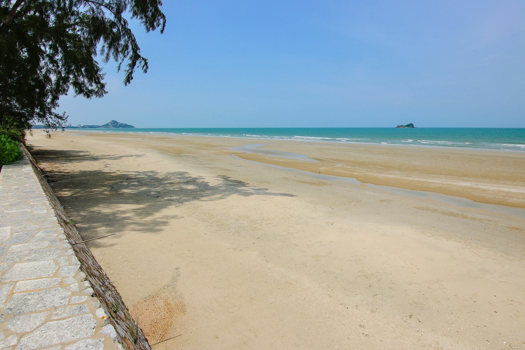Huahin Luxury Beachfront Condo By Ml Экстерьер фото
