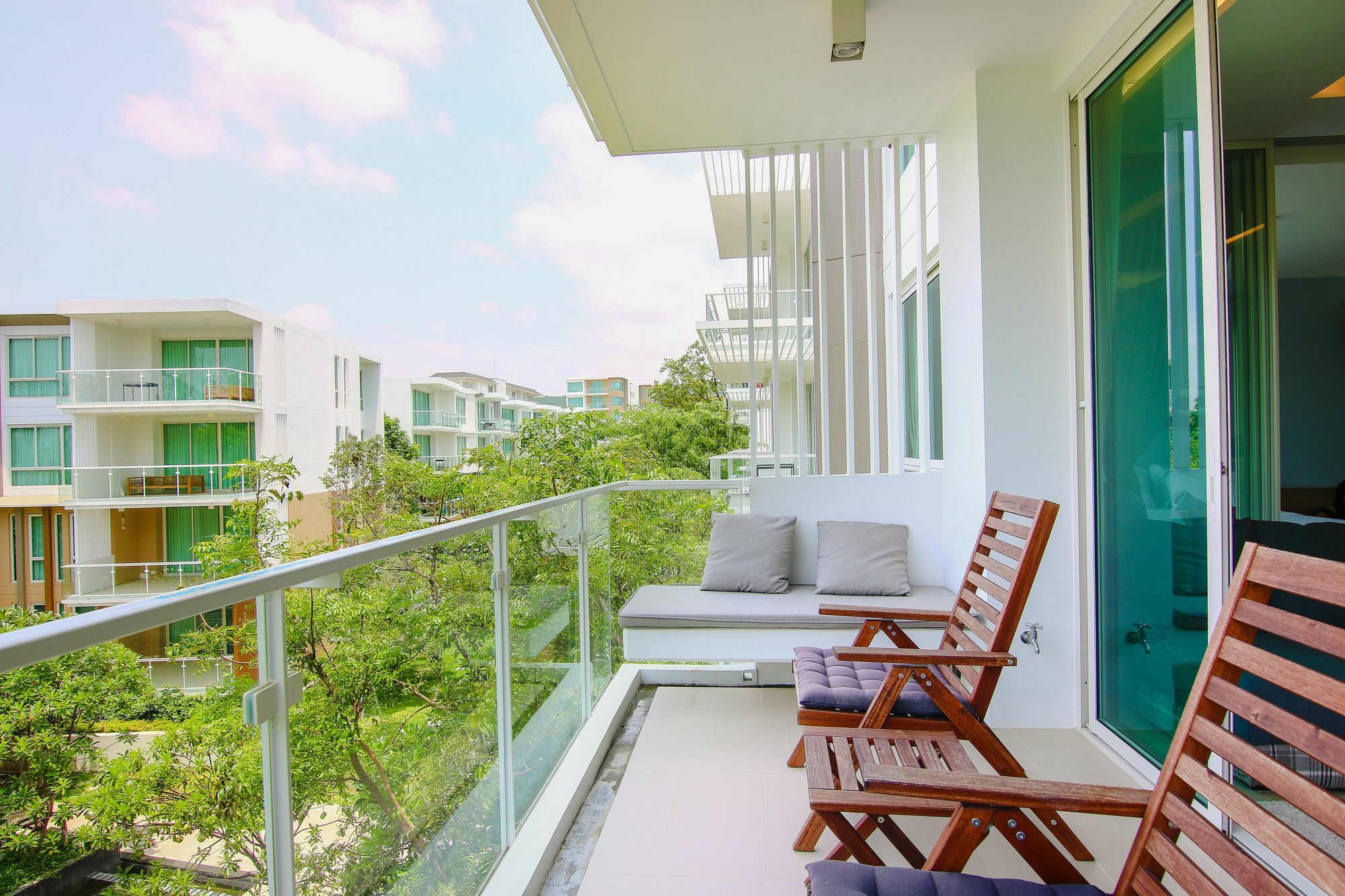 Huahin Luxury Beachfront Condo By Ml Экстерьер фото